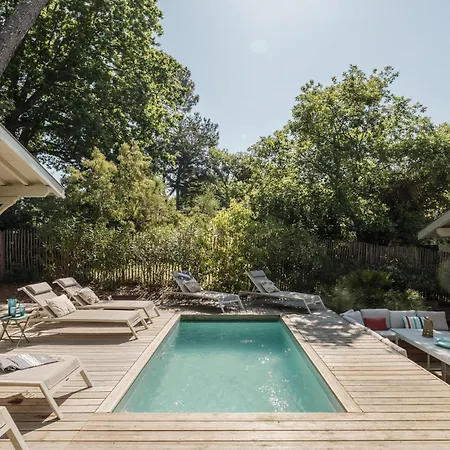 Villa Charmante - Proche - Quartier De La Coorniche