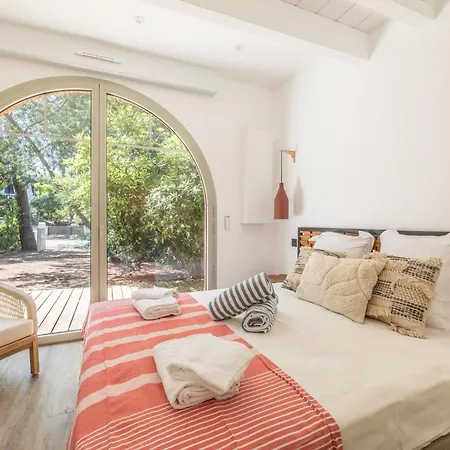 Villa Charmante - Proche - Quartier De La Coorniche