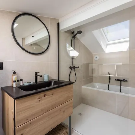 Villa Charmante - Proche - Quartier De La Coorniche