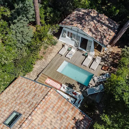 Villa Charmante - Proche - Quartier De La Coorniche