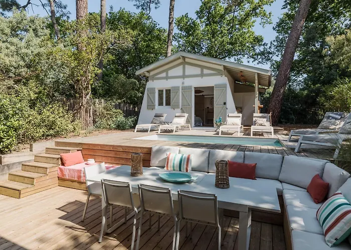 Charmante - Proche - Quartier De La Coorniche Villa *